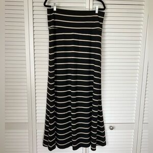 Ava & Grace EUC Maxi Skirt Black With White Stripes A Shaped Size L